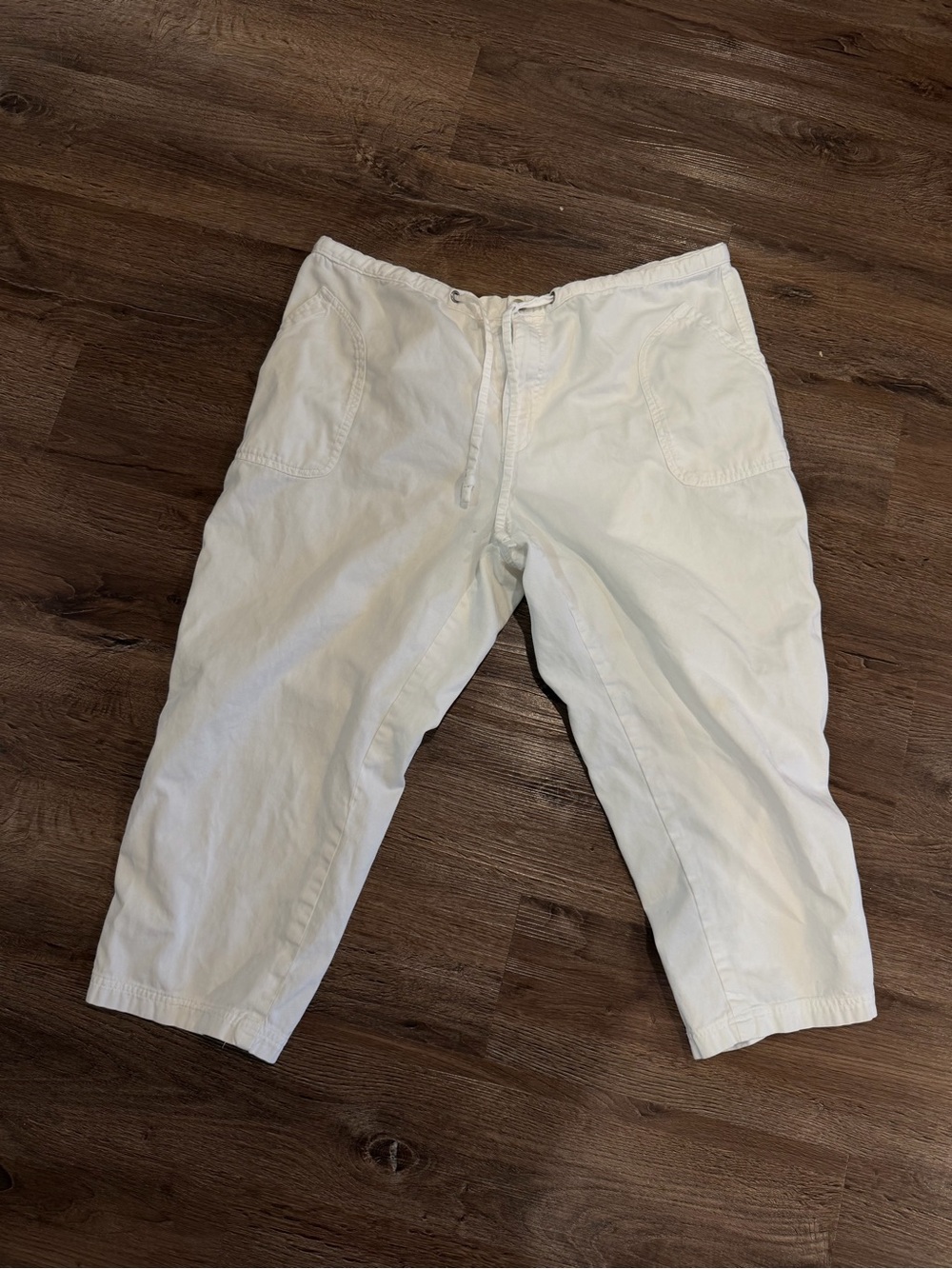 Columbia Sportswear Women’s XL White Capri Pants